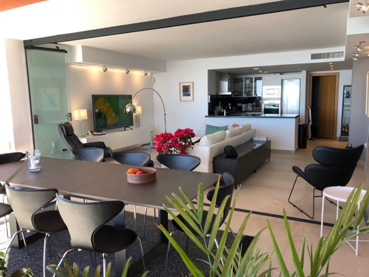 3 Bed Apartment for sale in Benalmadena Costa Del Sol, Málaga, Spain