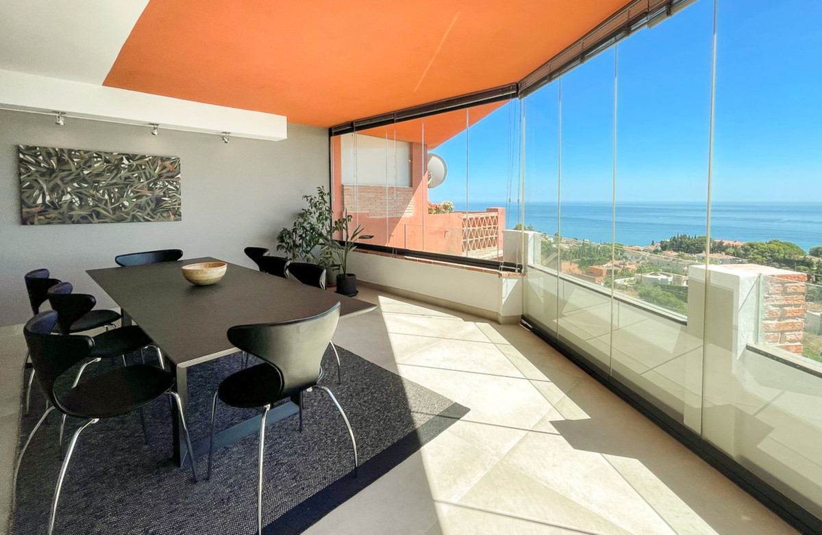 3 Bed Apartment for sale in Benalmadena Costa Del Sol, Málaga, Spain
