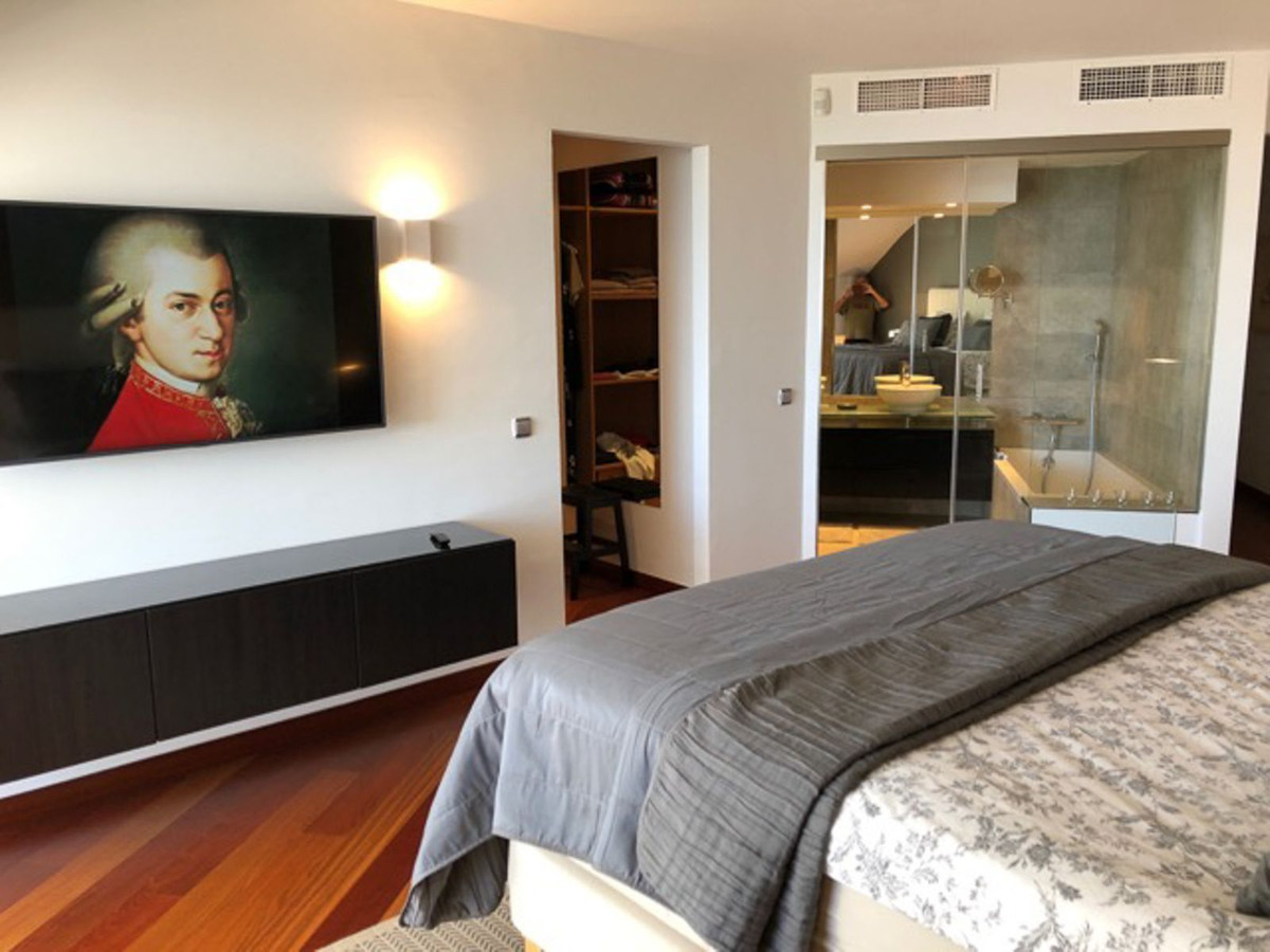 3 Bed Apartment for sale in Benalmadena Costa Del Sol, Málaga, Spain