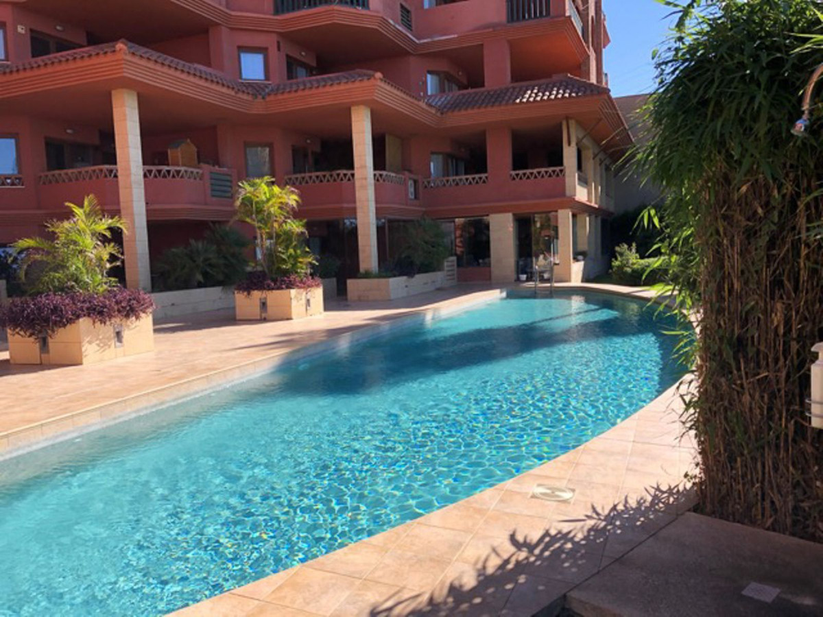 3 Bed Apartment for sale in Benalmadena Costa Del Sol, Málaga, Spain