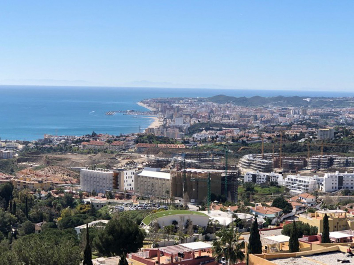 3 Bed Apartment for sale in Benalmadena Costa Del Sol, Málaga, Spain