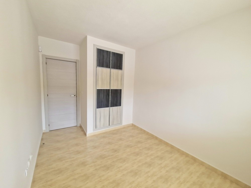 Se vende Pareada de 3 dormitorios en Costa Blanca, Alicante, España