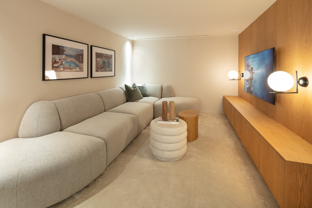 Se vende Villa - Chalet de 4 dormitorios en Costa Del Sol, Málaga, España