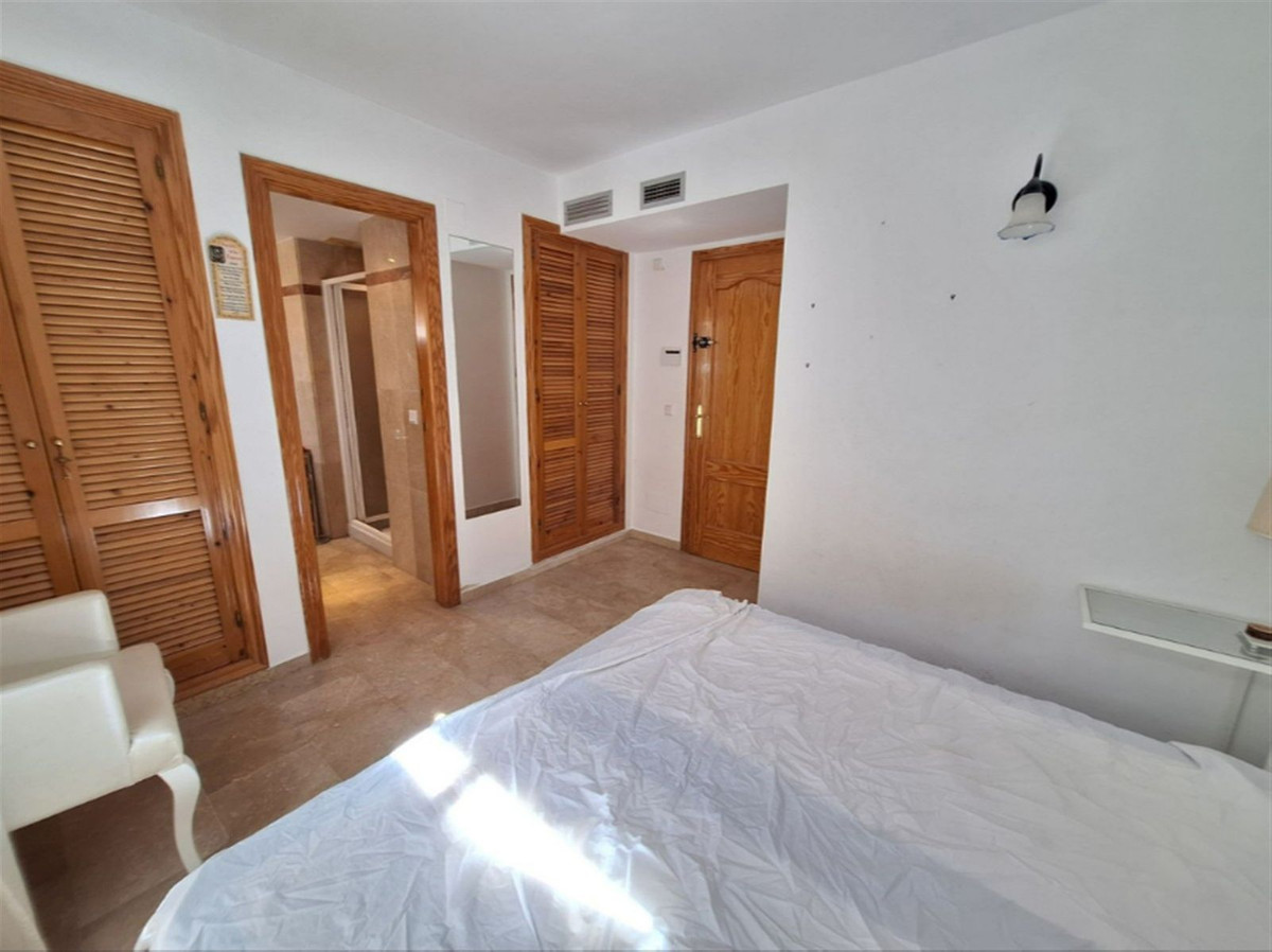 4 Bed Townhouse for sale in Nueva Andalucía Costa Del Sol, Málaga, Spain