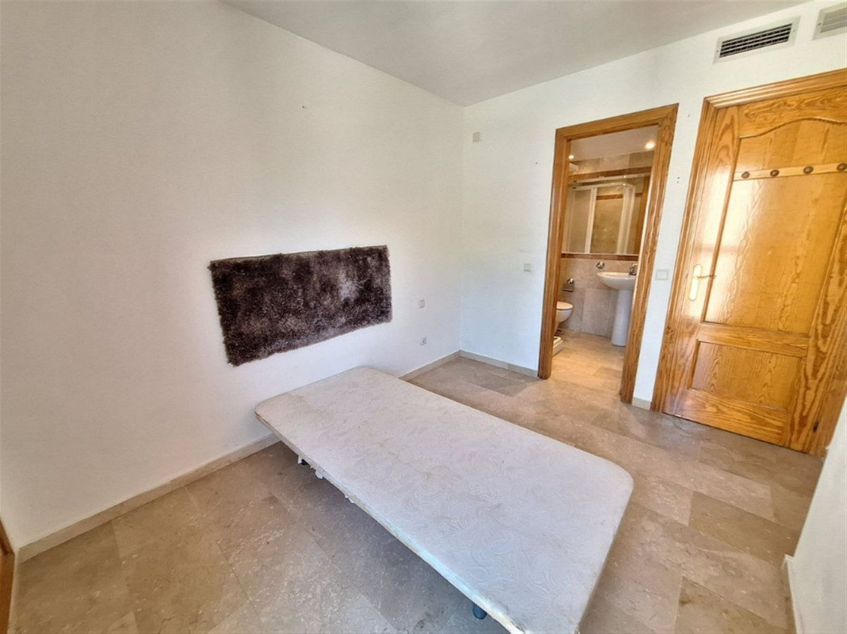 4 Bed Townhouse for sale in Nueva Andalucía Costa Del Sol, Málaga, Spain