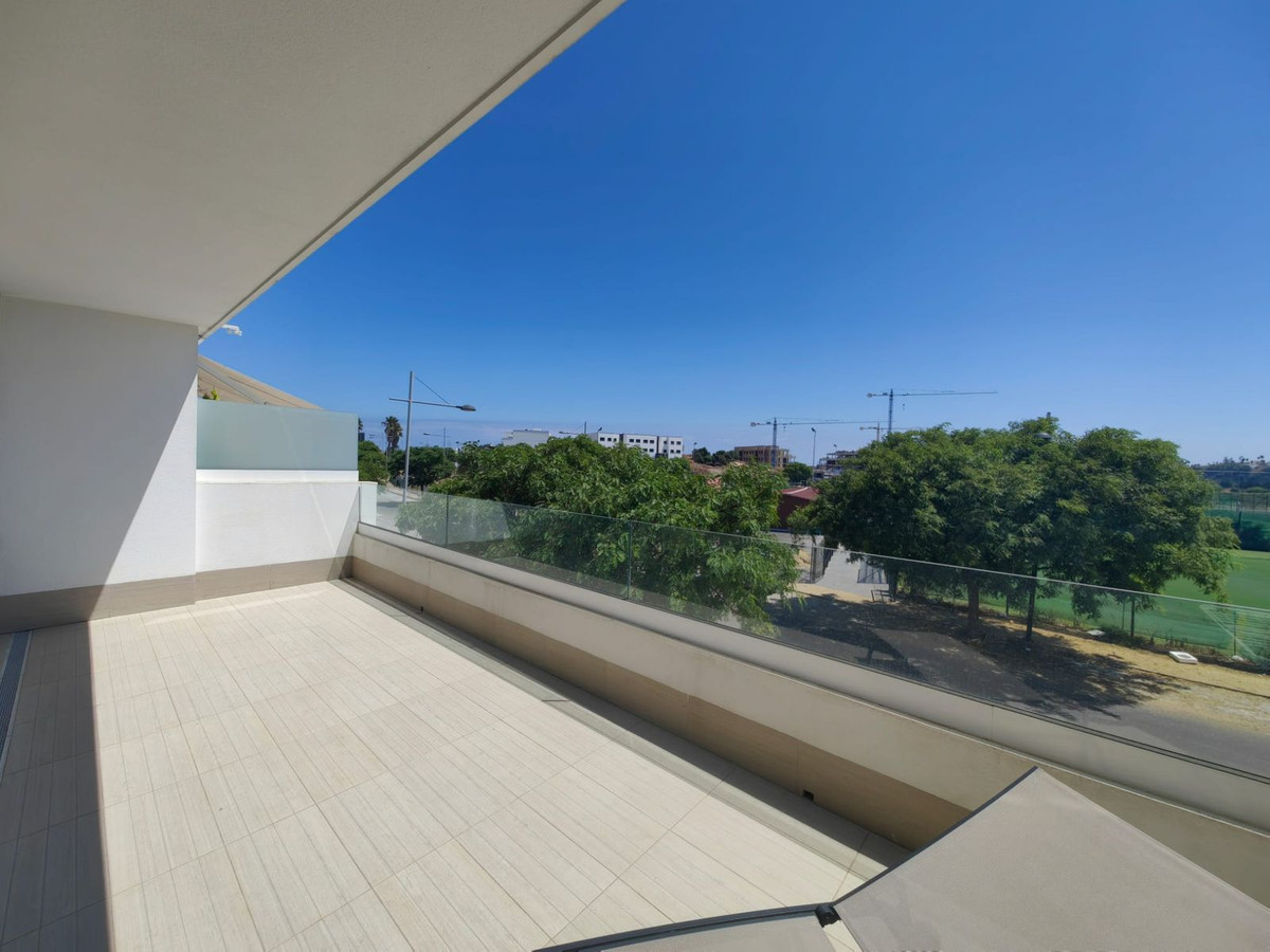 Se vende Apartamento Planta Media de 3 dormitorios en Costa Del Sol, Málaga, España