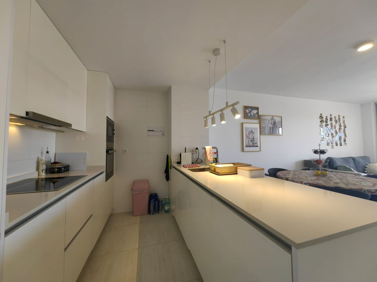 Se vende Apartamento Planta Media de 3 dormitorios en Costa Del Sol, Málaga, España