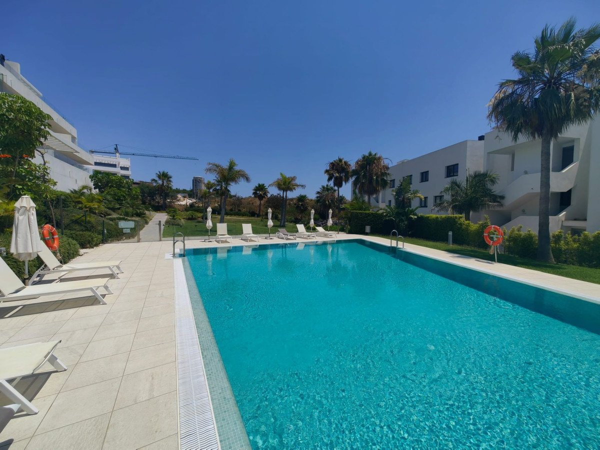Se vende Apartamento Planta Media de 3 dormitorios en Costa Del Sol, Málaga, España