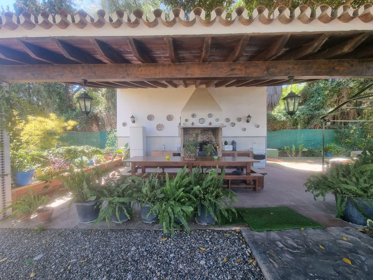9 Bed Townhouse for sale in Alhaurín El Grande Costa Del Sol, Málaga, Spain