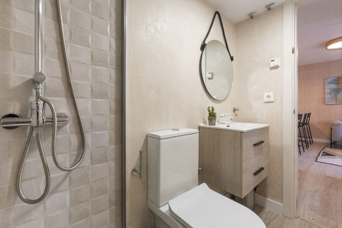 3 Bed Apartment for sale in Marbella Costa Del Sol, Málaga, Spain