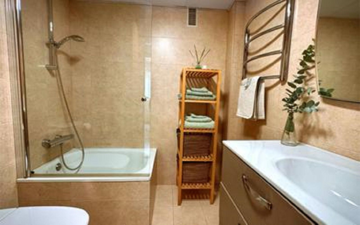 4 Bed Apartment for sale in Málaga Costa Del Sol, Málaga, Spain