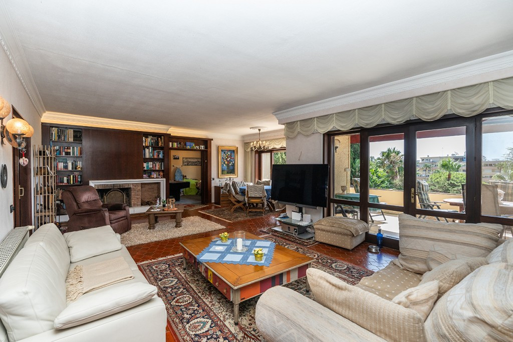 Se vende Villa - Chalet de 6 dormitorios en Costa Del Sol, Málaga, España