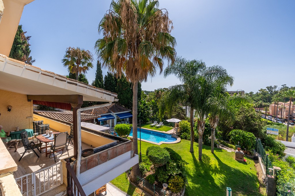 Se vende Villa - Chalet de 6 dormitorios en Costa Del Sol, Málaga, España