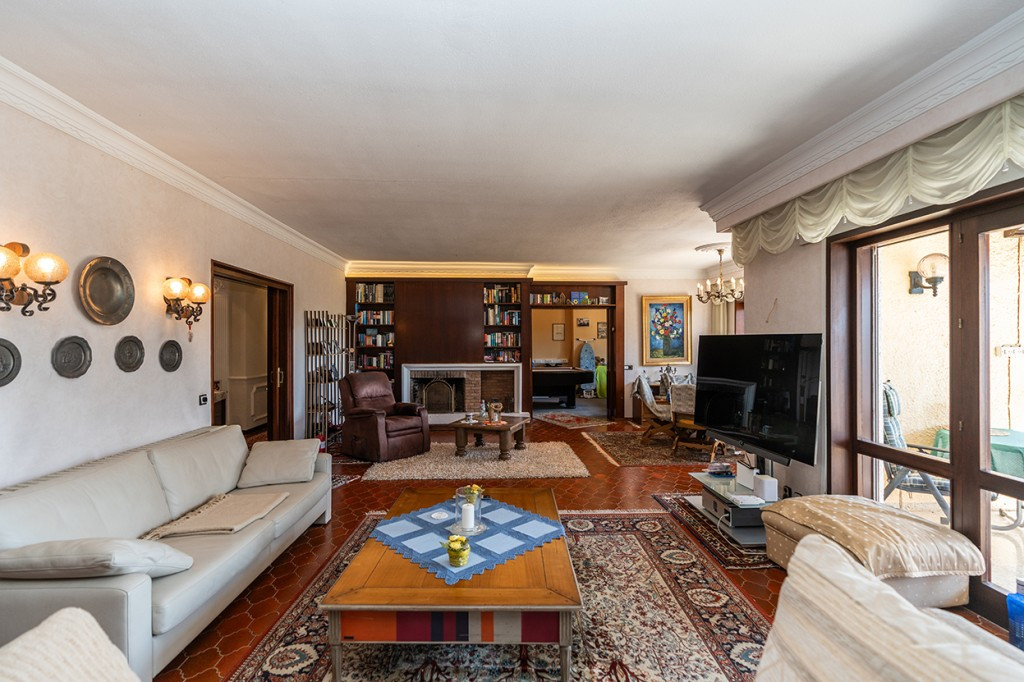 Se vende Villa - Chalet de 6 dormitorios en Costa Del Sol, Málaga, España
