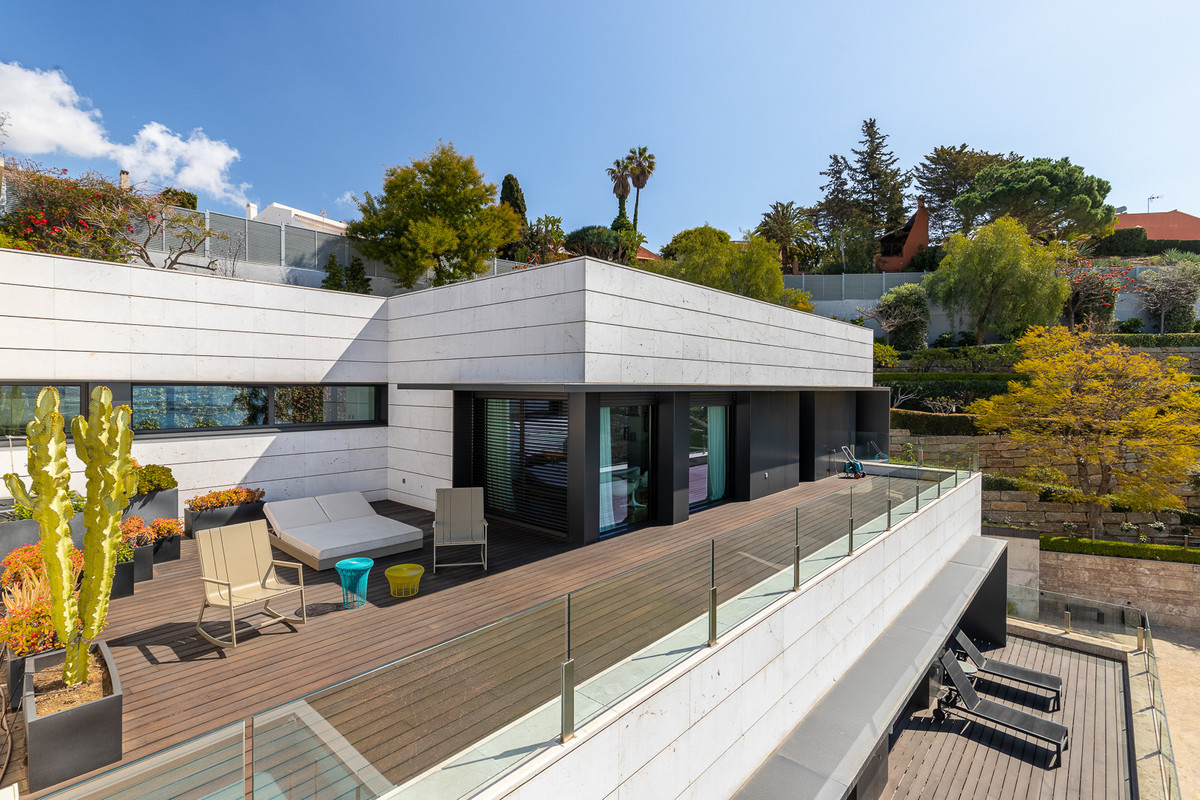 Se vende Villa - Chalet de 8 dormitorios en Costa Del Sol, Málaga, España