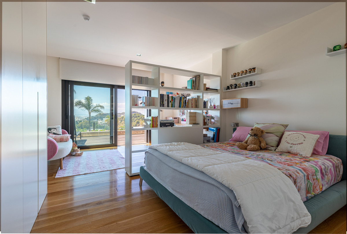 Se vende Villa - Chalet de 8 dormitorios en Costa Del Sol, Málaga, España