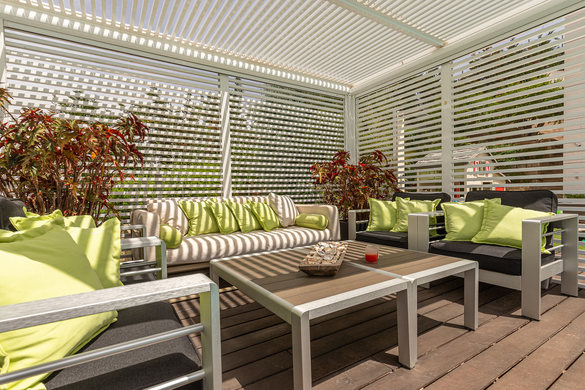 Se vende Villa - Chalet de 8 dormitorios en Costa Del Sol, Málaga, España