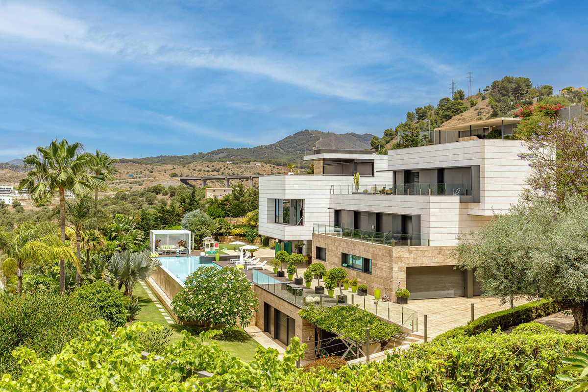 Se vende Villa - Chalet de 8 dormitorios en Costa Del Sol, Málaga, España