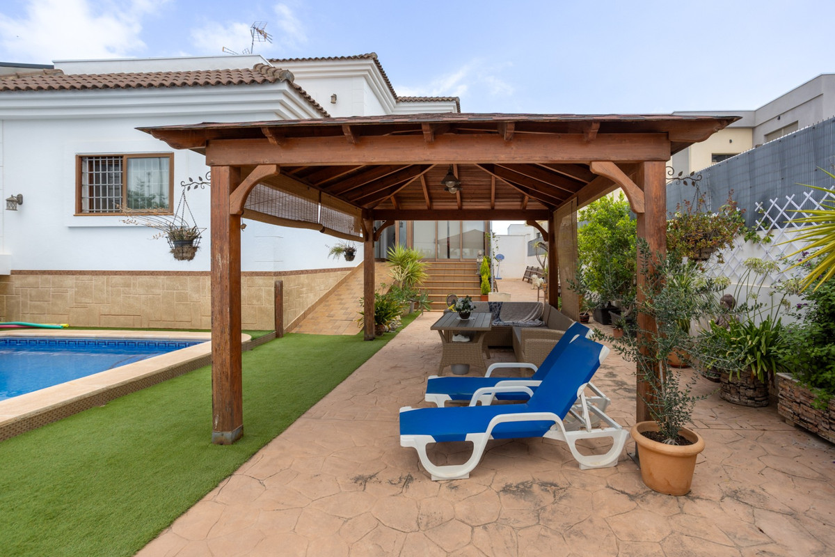 Se vende Pareada de 4 dormitorios en Costa Blanca, Alicante, España