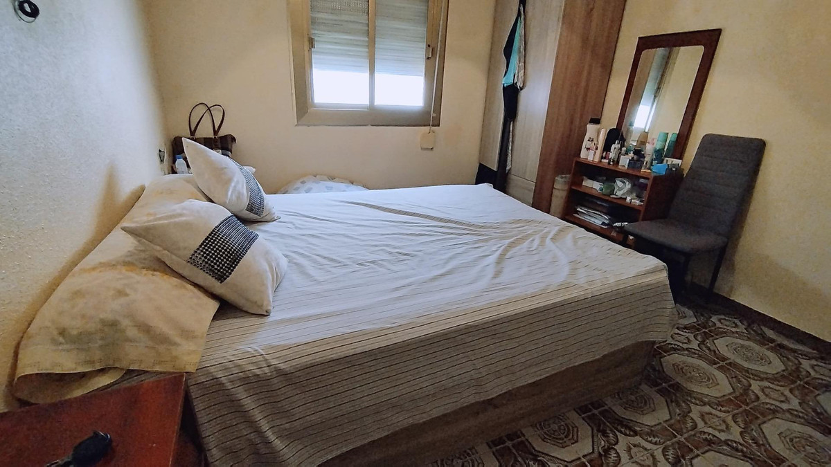Se vende Apartamento Planta Media de 2 dormitorios en Costa Blanca, Alicante, España