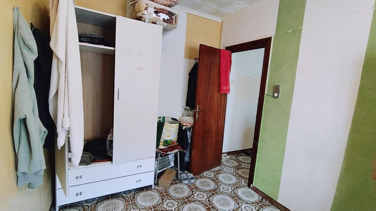 Se vende Apartamento Planta Media de 2 dormitorios en Costa Blanca, Alicante, España