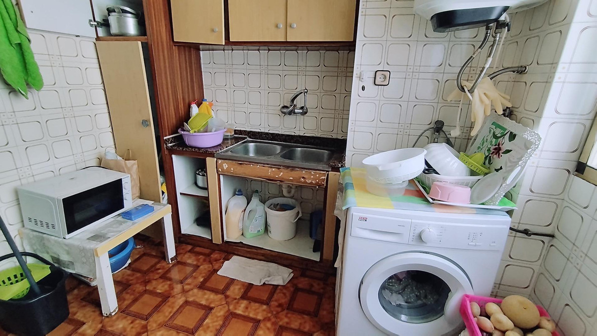 Se vende Apartamento Planta Media de 2 dormitorios en Costa Blanca, Alicante, España