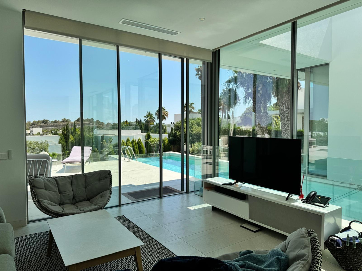 4 Bed Townhouse for sale in Orihuela Costa Blanca, Alicante, Spain