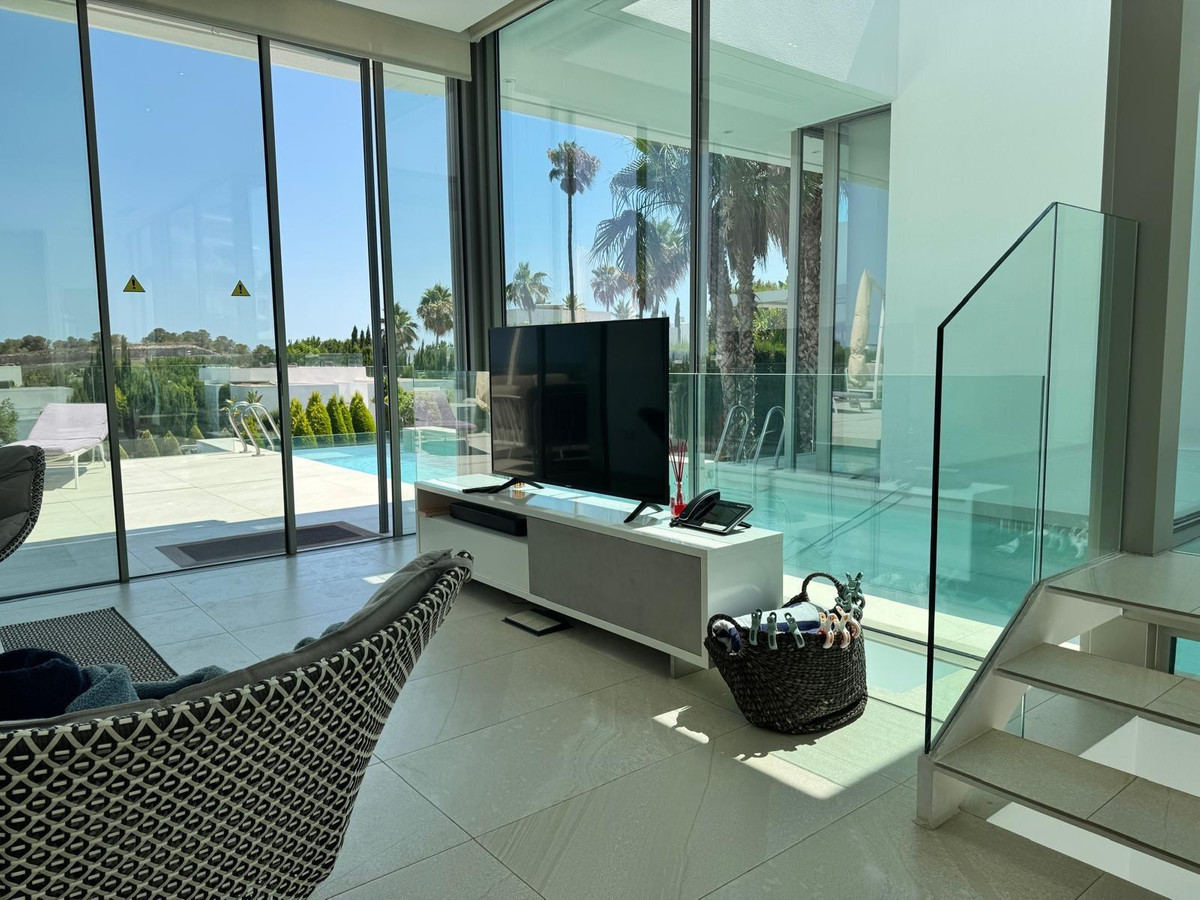 4 Bed Townhouse for sale in Orihuela Costa Blanca, Alicante, Spain