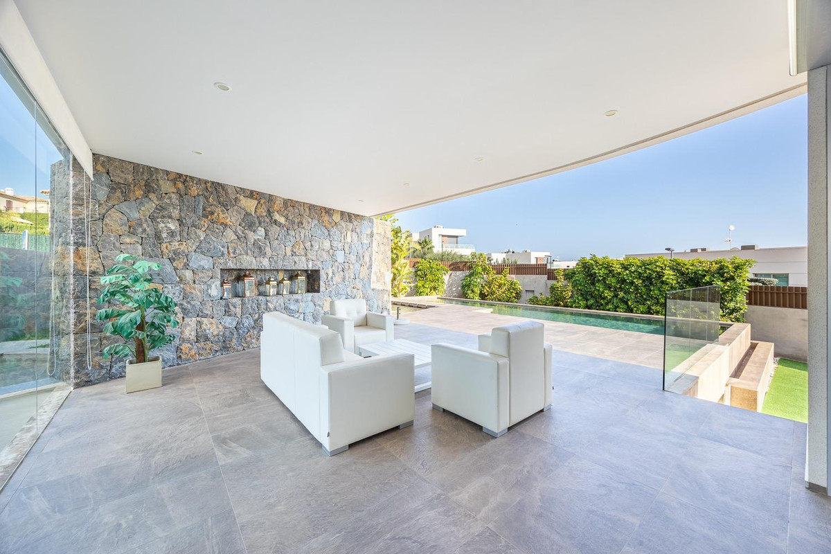3 Bed Townhouse for sale in Finestrat Costa Blanca, Alicante, Spain
