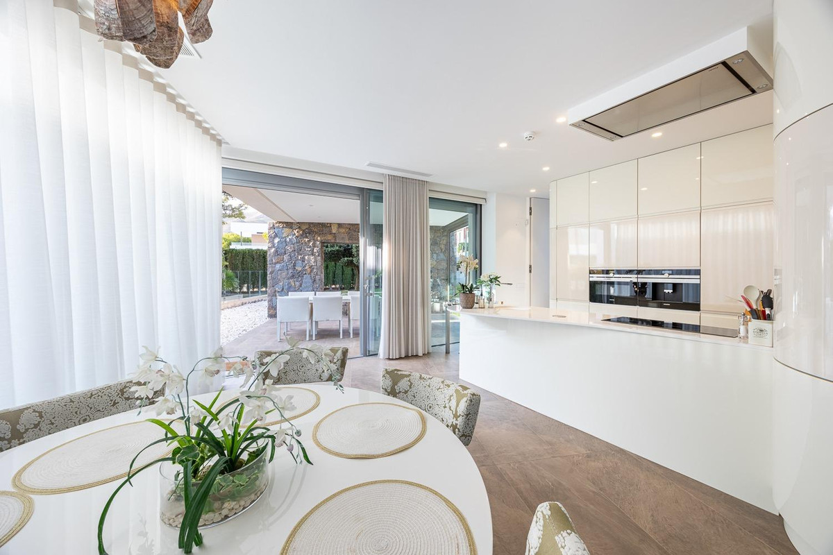 3 Bed Townhouse for sale in Finestrat Costa Blanca, Alicante, Spain
