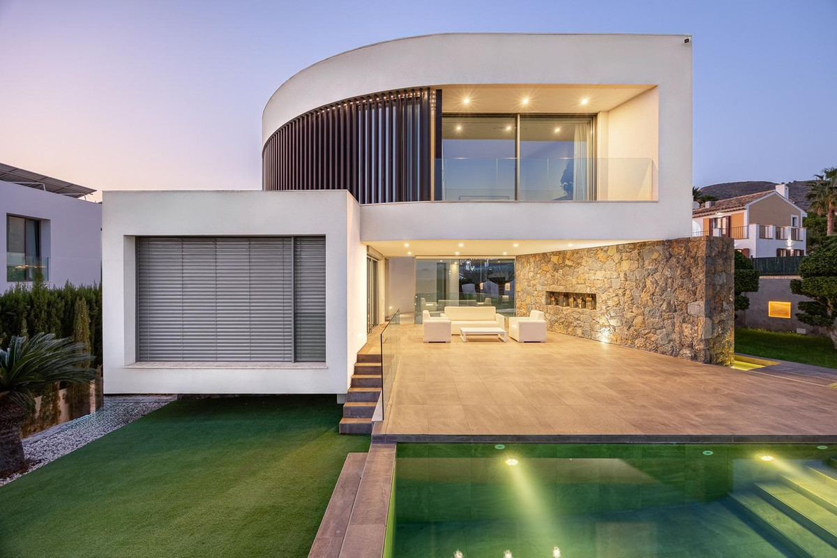3 Bed Townhouse for sale in Finestrat Costa Blanca, Alicante, Spain