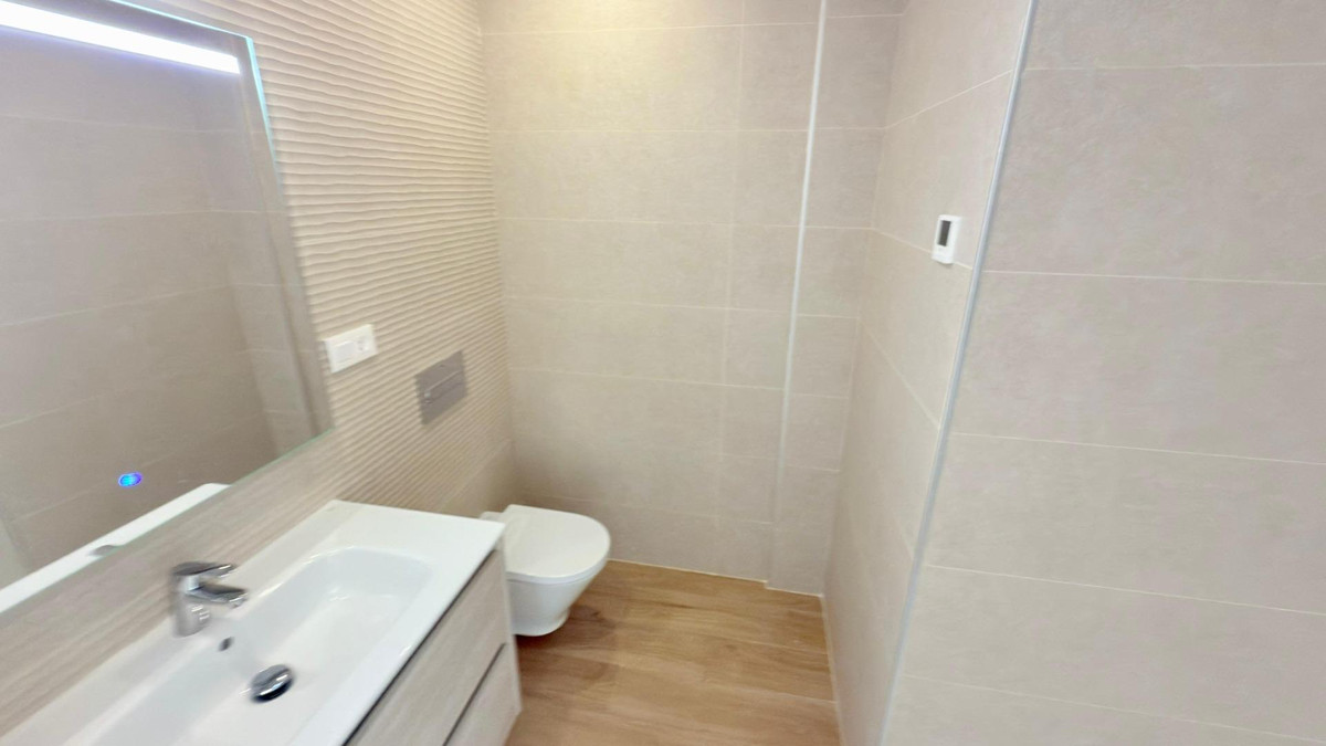 2 Bed Apartment for sale in Finestrat Costa Blanca, Alicante, Spain