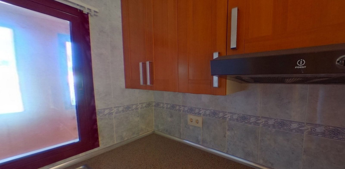 1 Bed Apartment for sale in La Duquesa Costa Del Sol, Málaga, Spain