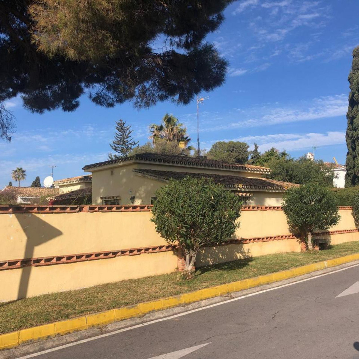 3 Bed Townhouse for sale in Estepona Costa Del Sol, Málaga, Spain