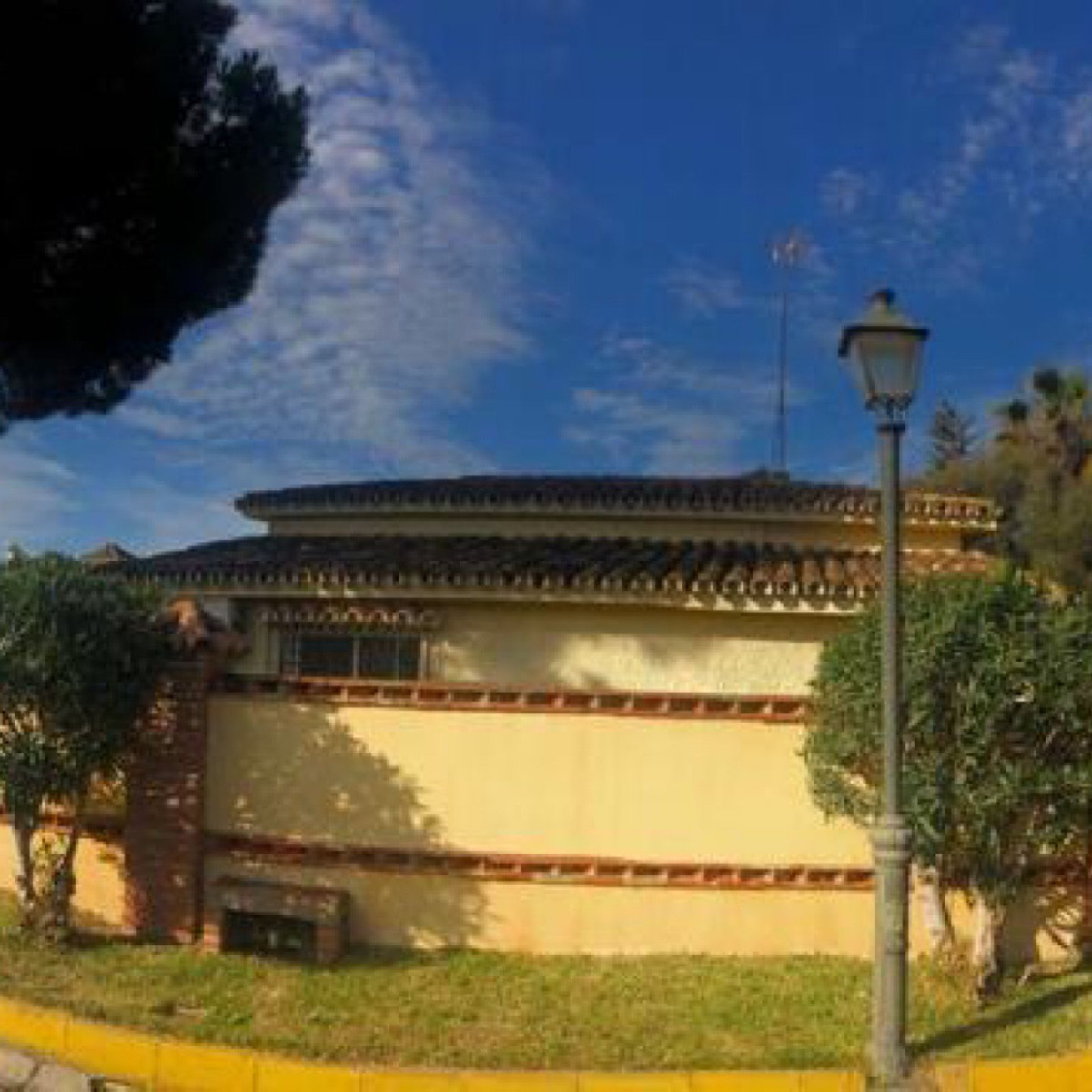 3 Bed Townhouse for sale in Estepona Costa Del Sol, Málaga, Spain
