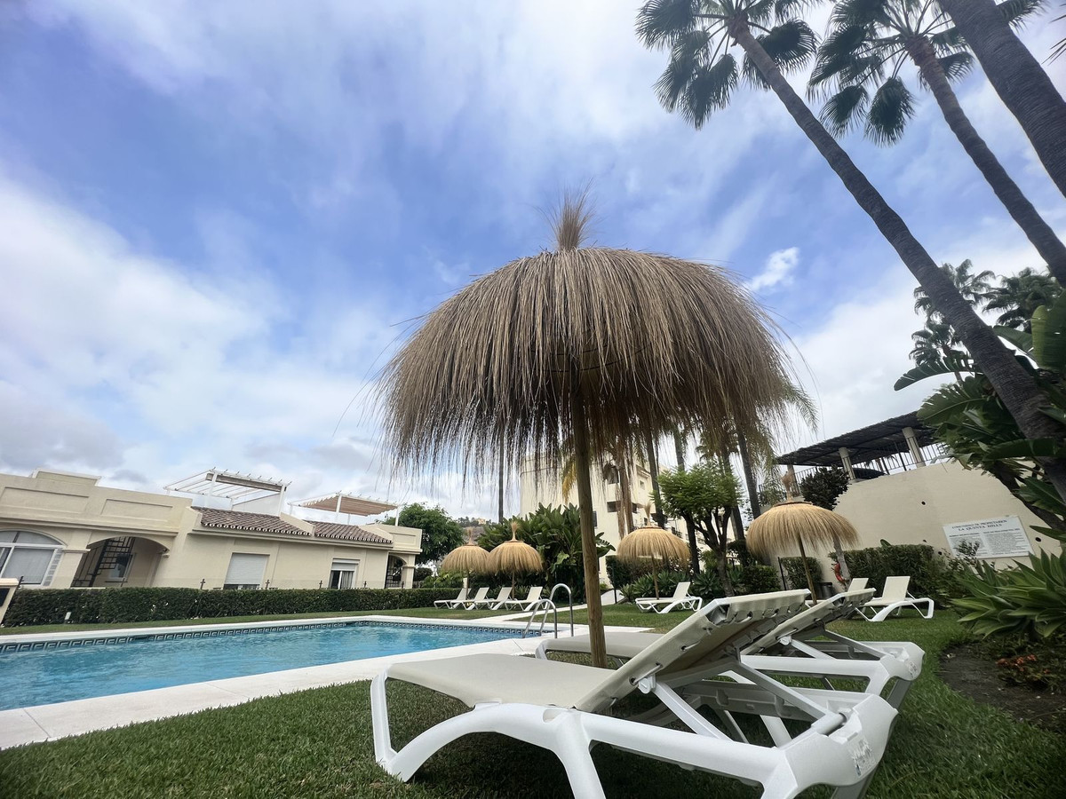 2 Bed Apartment for sale in La Quinta Costa Del Sol, Málaga, Spain