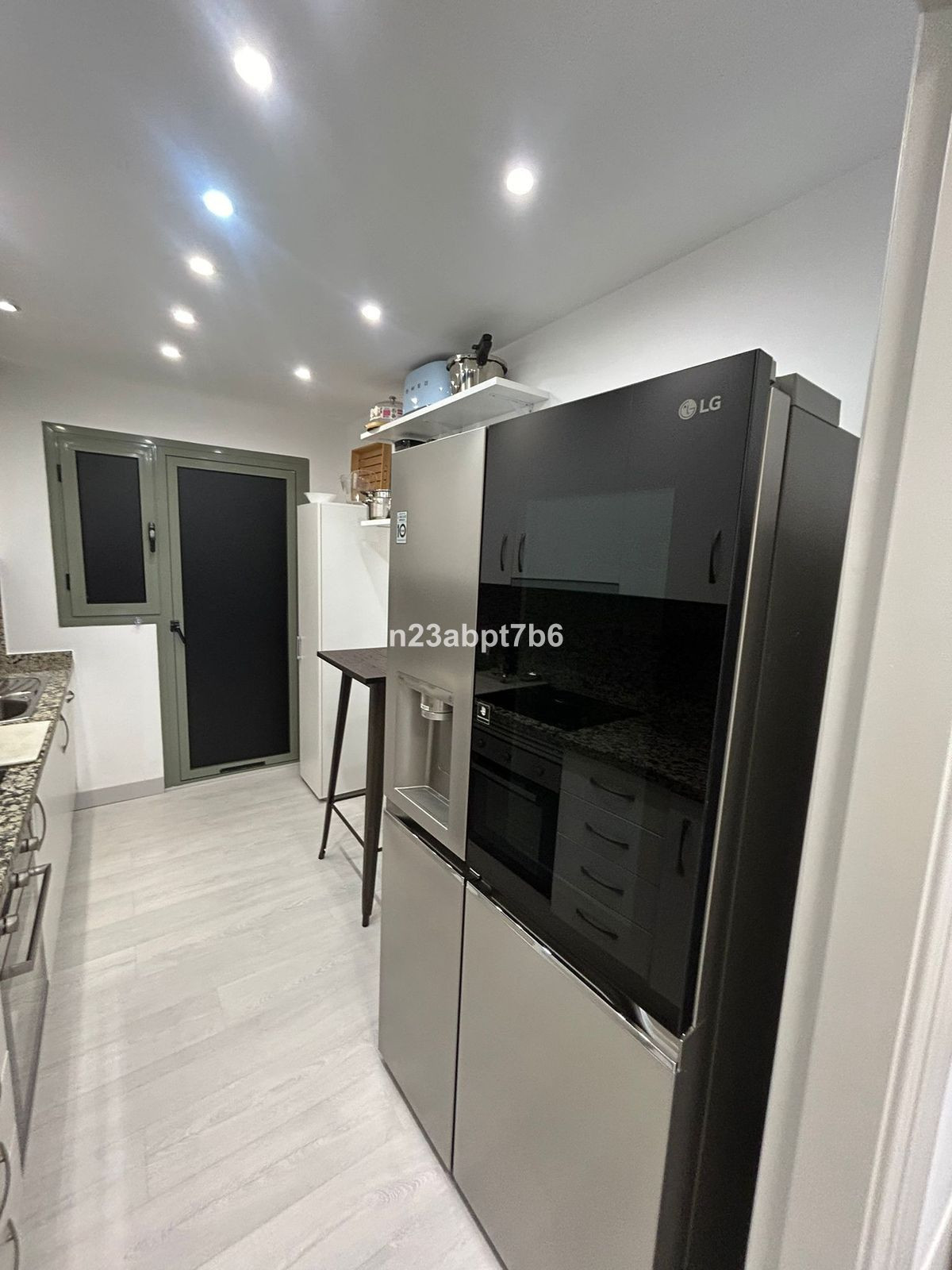 2 Bed Apartment for sale in Estepona Costa Del Sol, Málaga, Spain