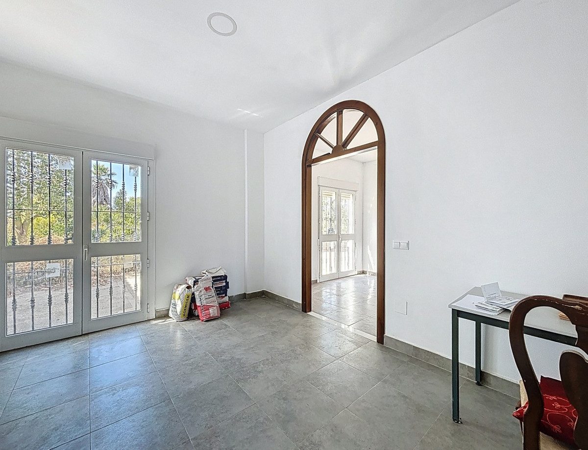 3 Bed Townhouse for sale in Almayate Alto Costa Del Sol East, Málaga, Spain