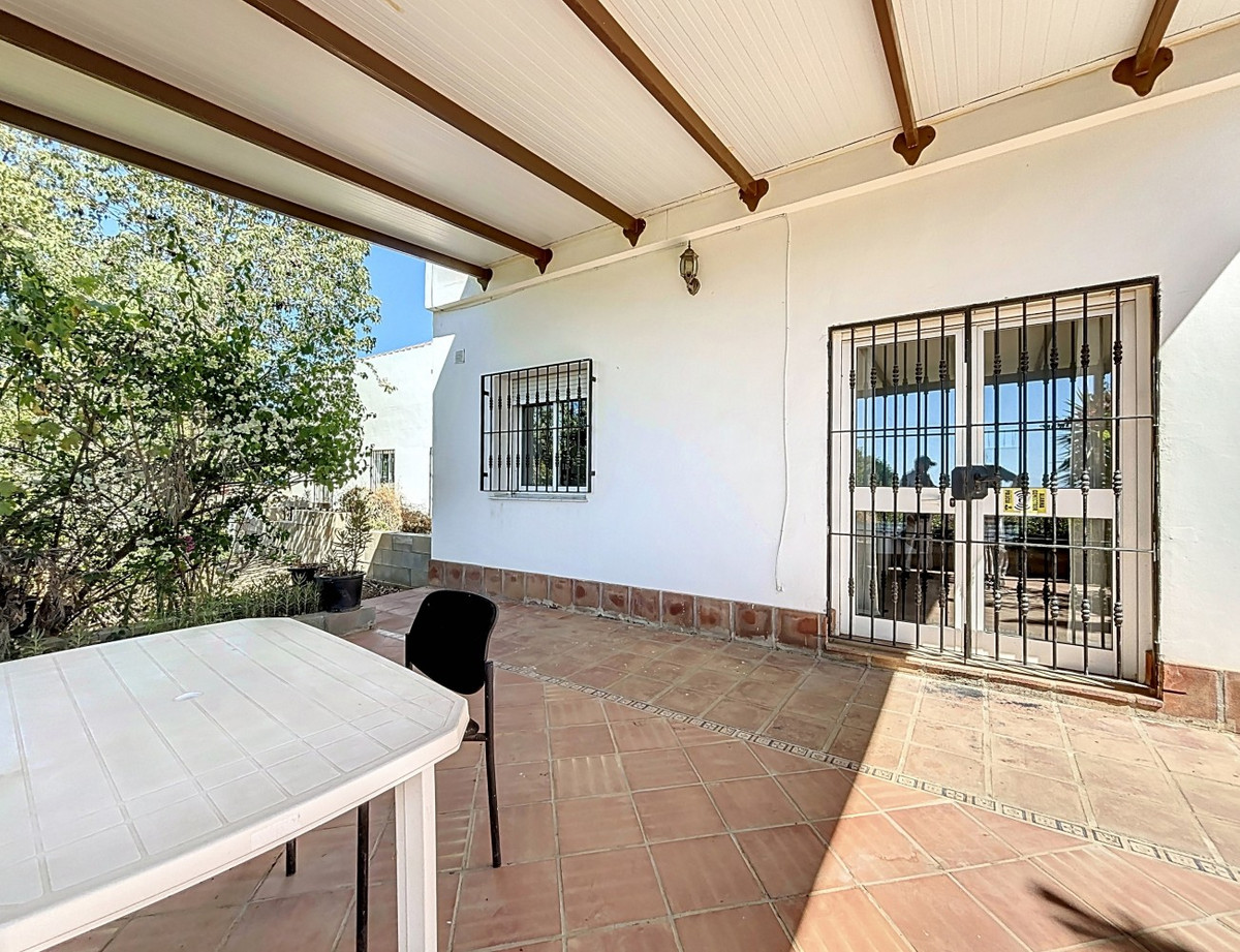 3 Bed Townhouse for sale in Almayate Alto Costa Del Sol East, Málaga, Spain