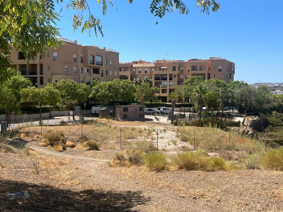Plots for sale in Los Pacos Costa Del Sol, Málaga, Spain