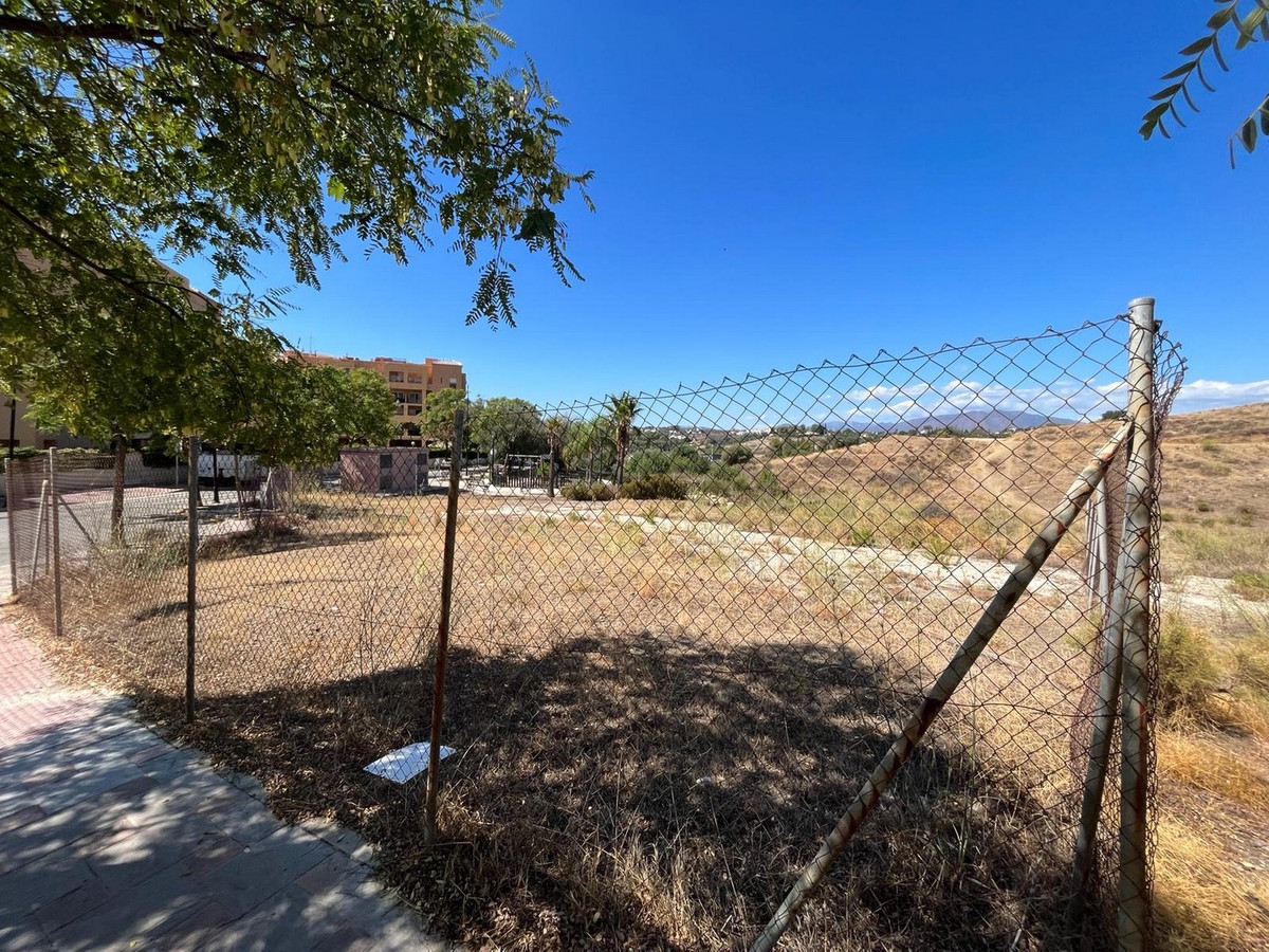 Plots for sale in Los Pacos Costa Del Sol, Málaga, Spain