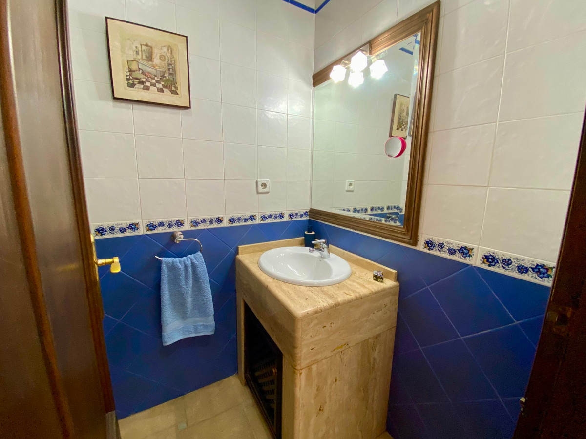 Se vende Villa - Chalet de 3 dormitorios en Costa Blanca, Alicante, España