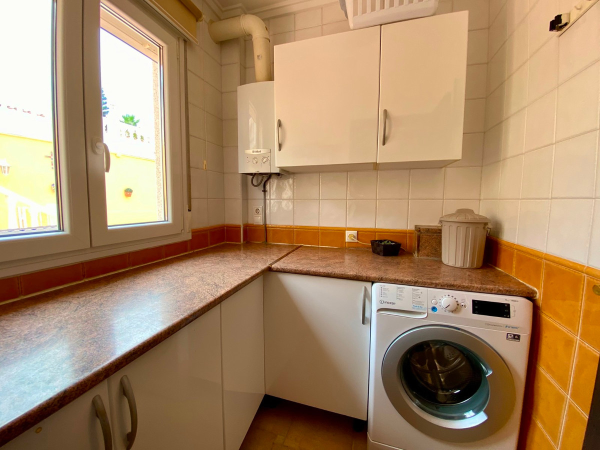 Se vende Villa - Chalet de 3 dormitorios en Costa Blanca, Alicante, España