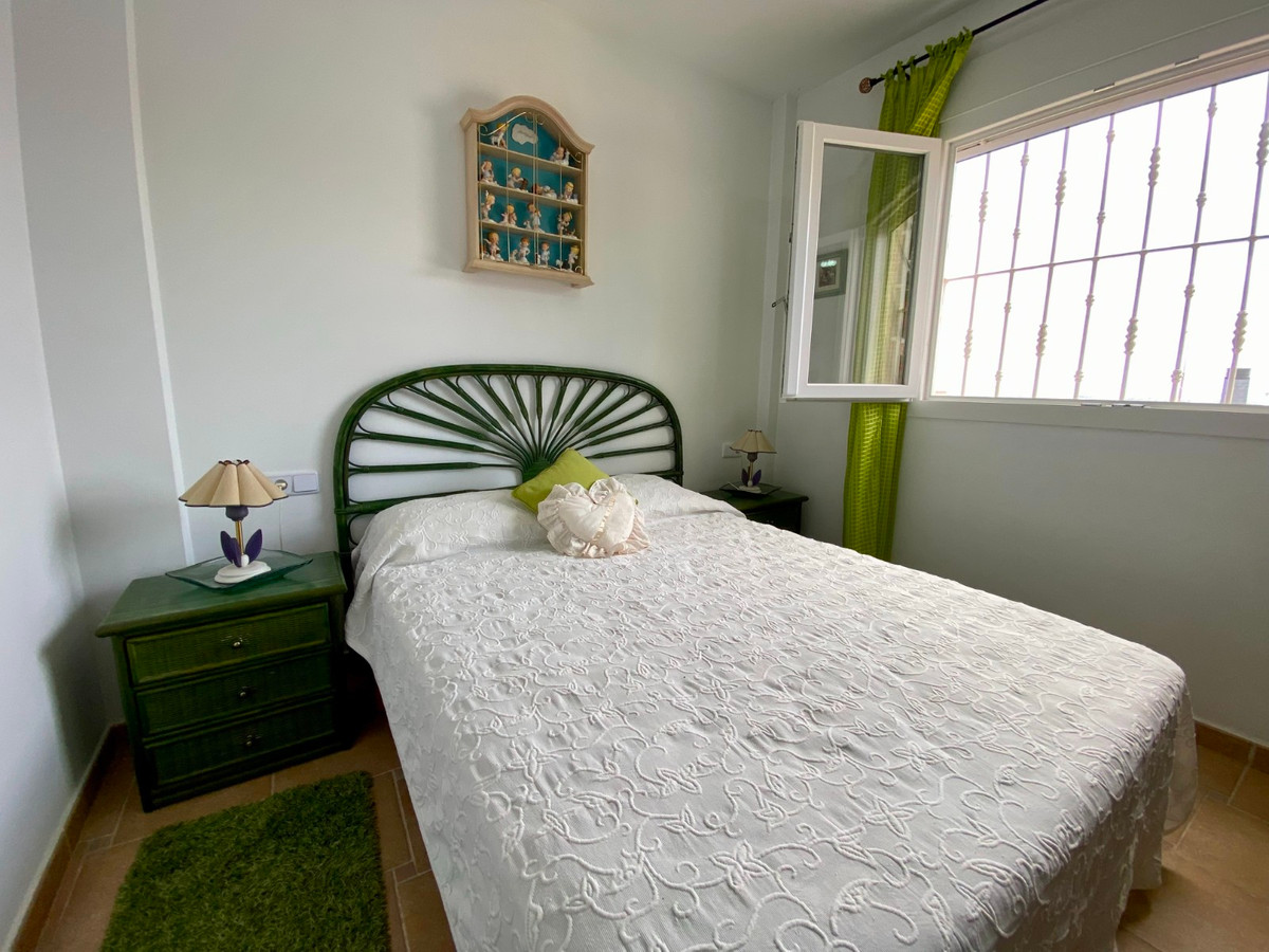Se vende Villa - Chalet de 3 dormitorios en Costa Blanca, Alicante, España