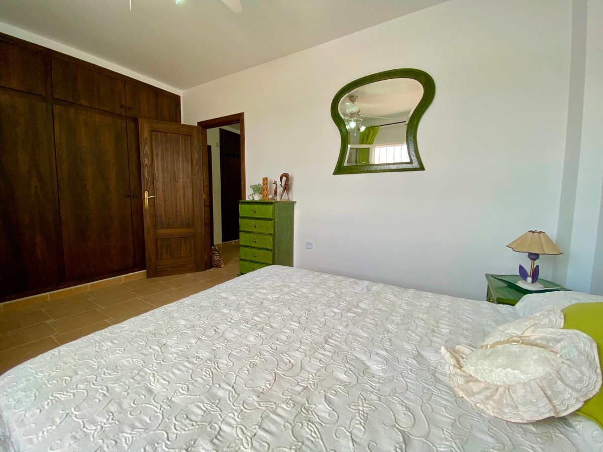 Se vende Villa - Chalet de 3 dormitorios en Costa Blanca, Alicante, España