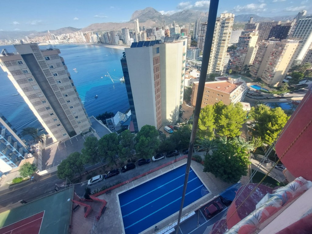Se vende Apartamento Planta Media de 2 dormitorios en Costa Blanca, Alicante, España