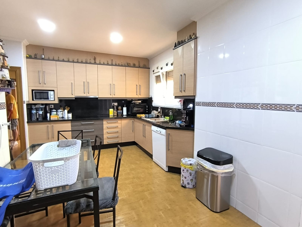 Se vende Villa - Chalet de 6 dormitorios en Costa Calida, Murcia, España