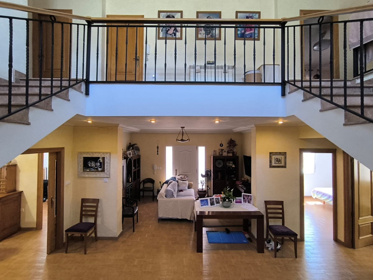 Se vende Villa - Chalet de 6 dormitorios en Costa Calida, Murcia, España