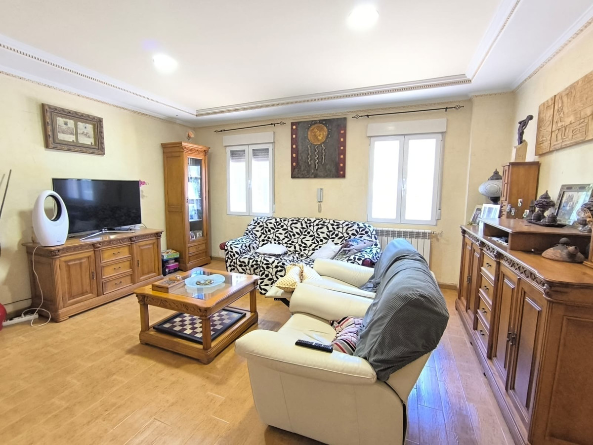 Se vende Villa - Chalet de 6 dormitorios en Costa Calida, Murcia, España