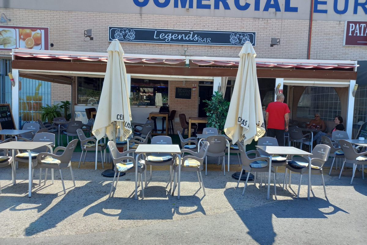 Commercial unit for sale in Guardamar Del Segura Costa Blanca, Alicante, Spain